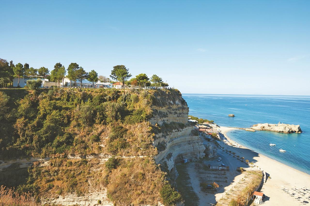 Tui Blue Tropea Hotel ซานตาโดเมนิกา ภายนอก รูปภาพ